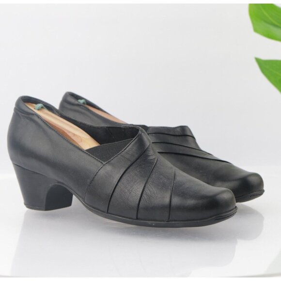 Clarks Womens Rosalyn Adele Loafer Size 7.5 Black Leather Block Heel SlipOn Shoe - Picture 1 of 15